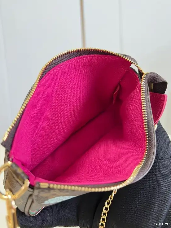 Cheap VUITTON MINI ACCESSOIRES LOUIS POCHETTE 0509